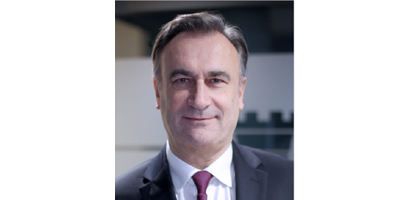 Indépendance et génération dalpha 1