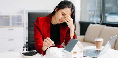 femme investissement épargne