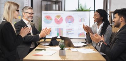 FASST entre en discussions exclusives pour acquérir UPSIDEO